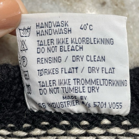 Voss Norway Fair Isle New Wool Cardigan Sweater - Picture 4 of 10